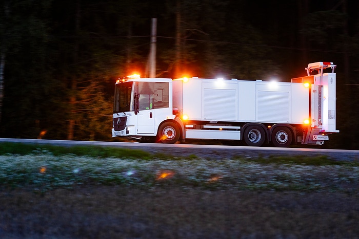 Mercedes-Benz eEconic used for road safety in Stockholm