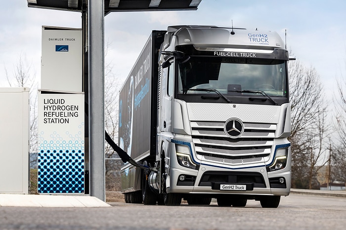 Sicher, schnell und einfach: Daimler Truck und Linde setzen mit sLH2-Technologie neuen Standard für Flüssigwasserstoff-Betankung