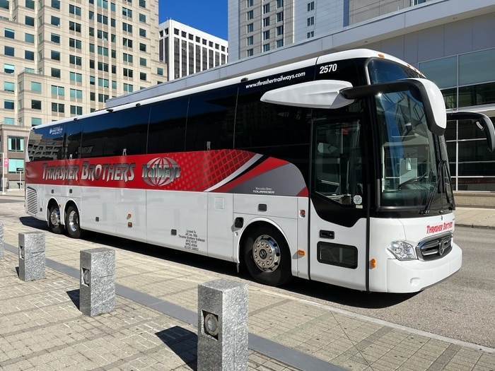 Mercedes-Benz Tourrider auf zwei US-Fachmessen im Rampenlicht