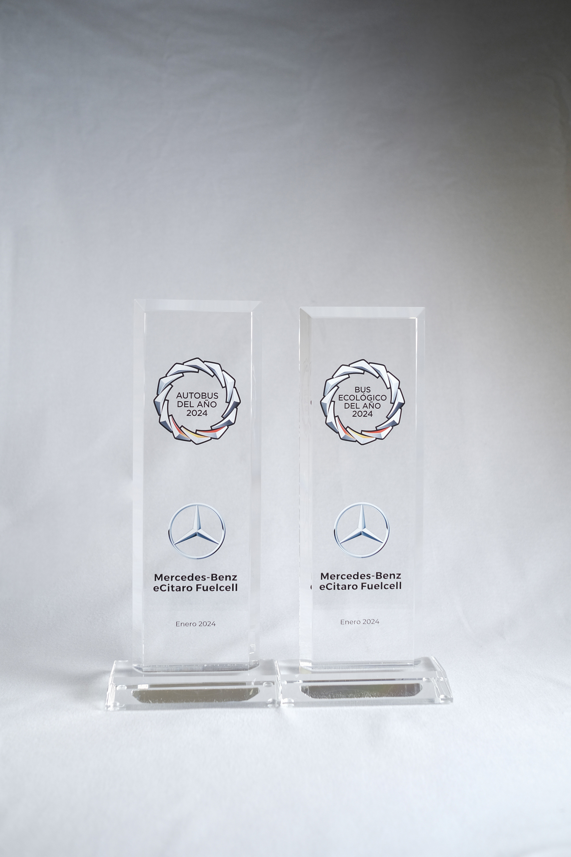 Mercedes-Benz eCitaro fuel cell is "Bus of the Year" and "Ecological Bus of the Year"