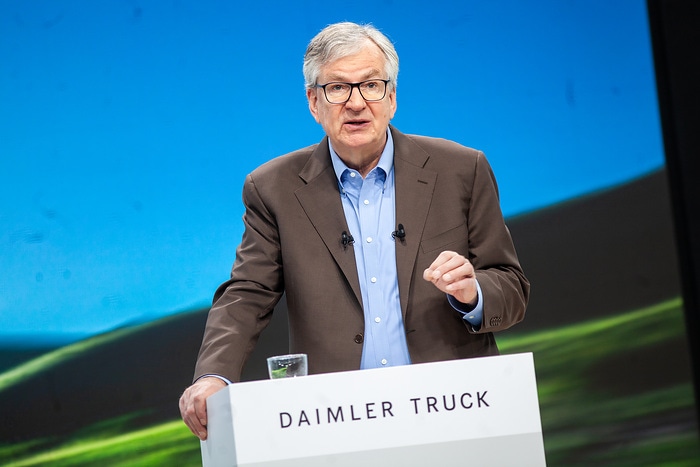 Daimler Truck: Rekordergebnisse im Jahr 2023 und robuster Ausblick für 2024