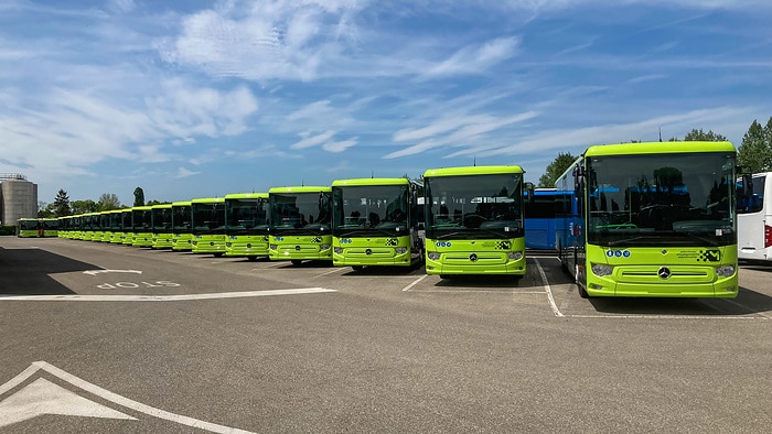 Daimler Buses delivers 265 Setra and Mercedes-Benz buses to private South Tyrolean bus companies