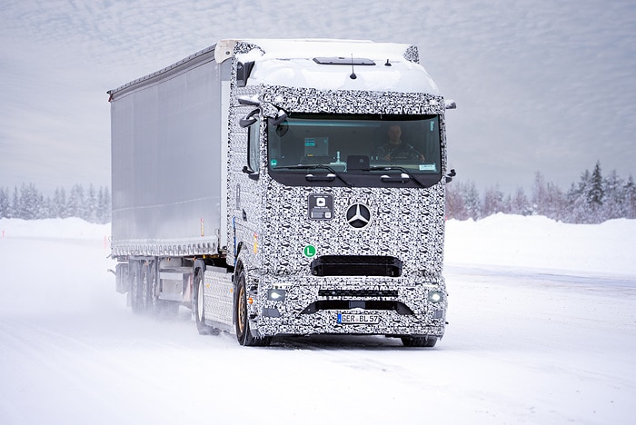 Mercedes-Benz Trucks schließt in Finnland letzte Wintererprobung des eActros 600 vor Serienstart erfolgreich ab