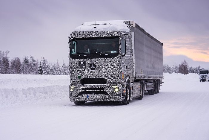 Mercedes-Benz Trucks schließt in Finnland letzte Wintererprobung des eActros 600 vor Serienstart erfolgreich ab