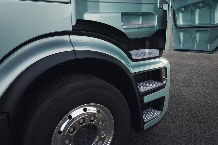 Even more efficiency on the road: The new Actros L from Mercedes-Benz Trucks with its futuristic ProCabin, even better aerodynamics and further optimized assistance systems