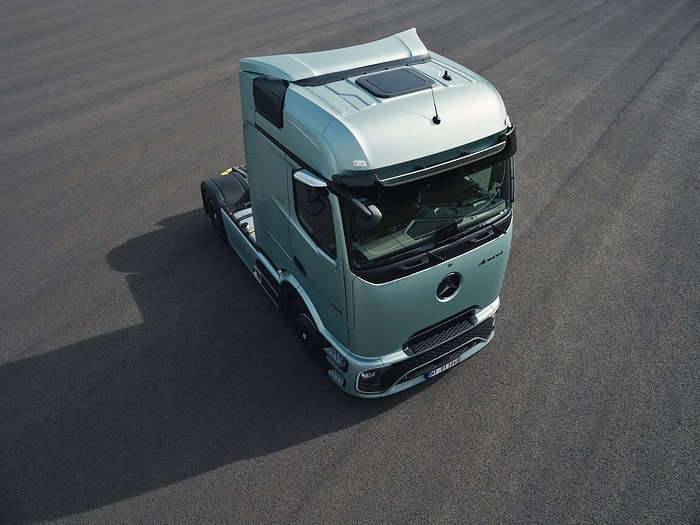 Noch mehr Effizienz auf der Straße: Der neue Actros L von Mercedes-Benz Trucks mit futuristischer ProCabin, noch besserer Aerodynamik und innovativen Assistenzsystemen