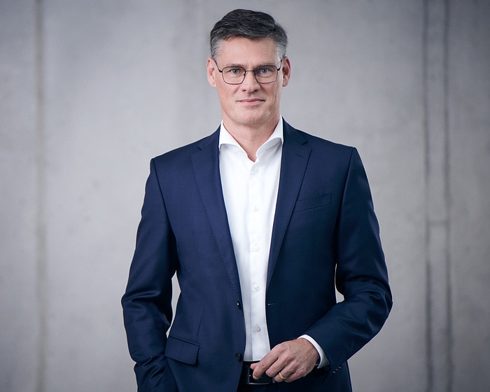 Daimler Truck Supervisory Board extends contract of Karl Deppen and streamlines the Board of Management