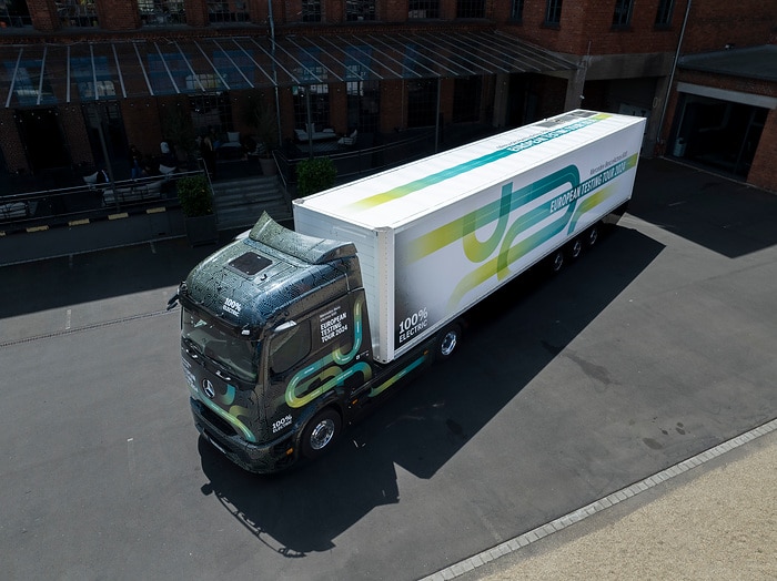 Starting signal for battery-electric mega trip:  eActros 600 on its way to the northernmost and southernmost points in Europe
