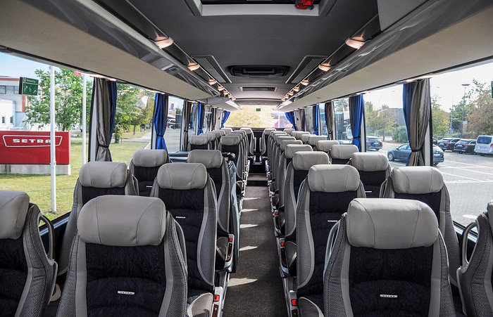 Zum Feiern schön: drei Busunternehmen begehen Jubiläum mit Setra ComfortClass
