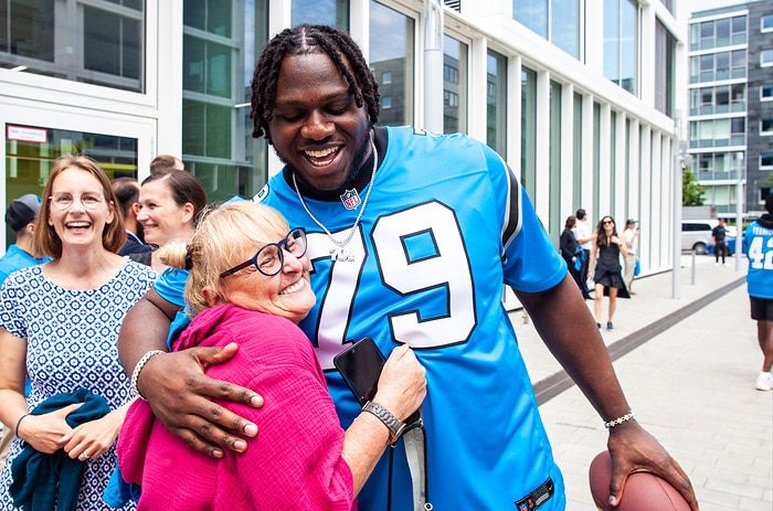 NFL team Carolina Panthers visits Daimler Truck employees in Leinfelden