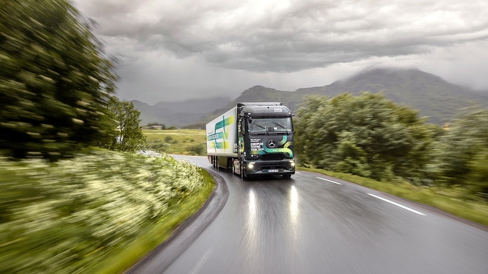 Electric European tour: eActros 600 test trucks complete the northernmost leg of the journey