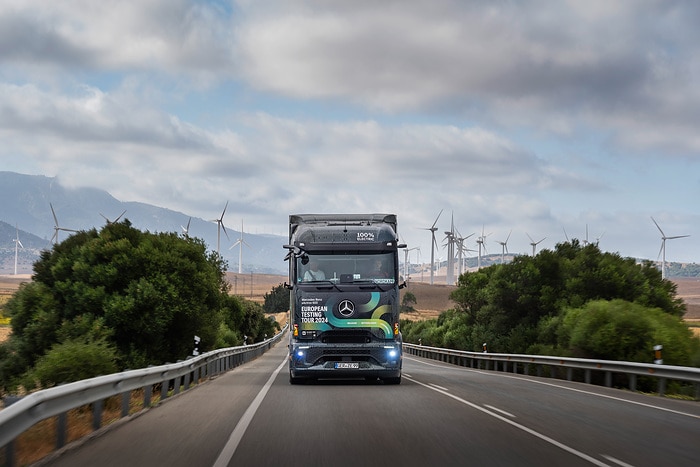 All-electric through Europe: eActros 600 test trucks reach southernmost checkpoint of Tarifa