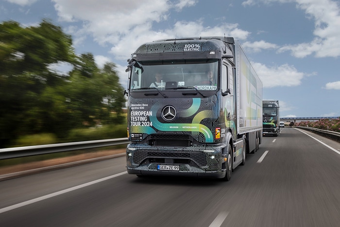All-electric through Europe: eActros 600 test trucks reach southernmost checkpoint of Tarifa