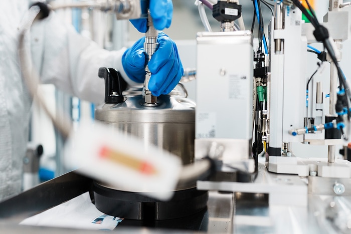Battery Technology Center officially opened at the  Mercedes-Benz plant in Mannheim - series assembly of  the next battery generation at the site