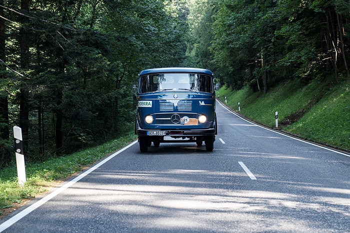 Anniversary tour: Eight truck and bus legends from Mercedes-Benz and Setra at the 20th Germany tour for historic commercial vehicles