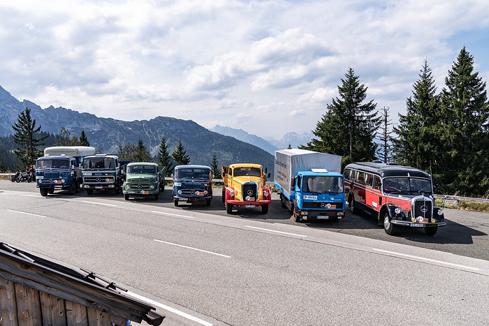 Anniversary tour: Eight truck and bus legends from Mercedes-Benz and Setra at the 20th Germany tour for historic commercial vehicles