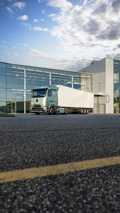 Mercedes-Benz Actros L