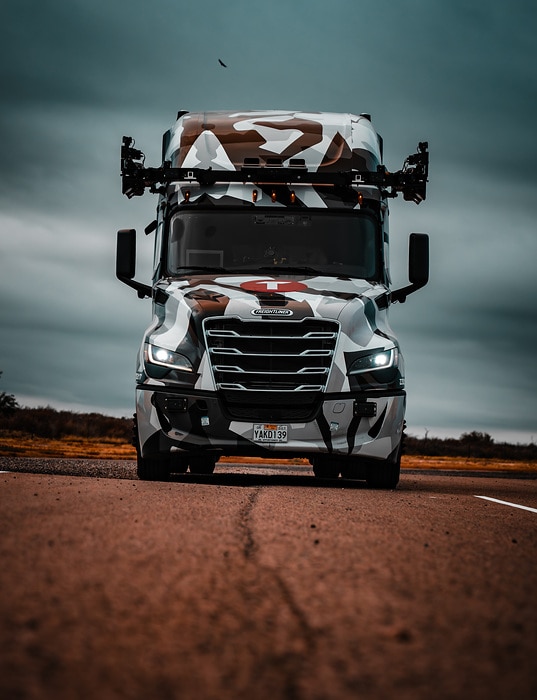 Autonomes Fahren: Daimler Truck-Tochter Torc Robotics erreicht „Driver-Out“-Meilenstein auf Teststrecke