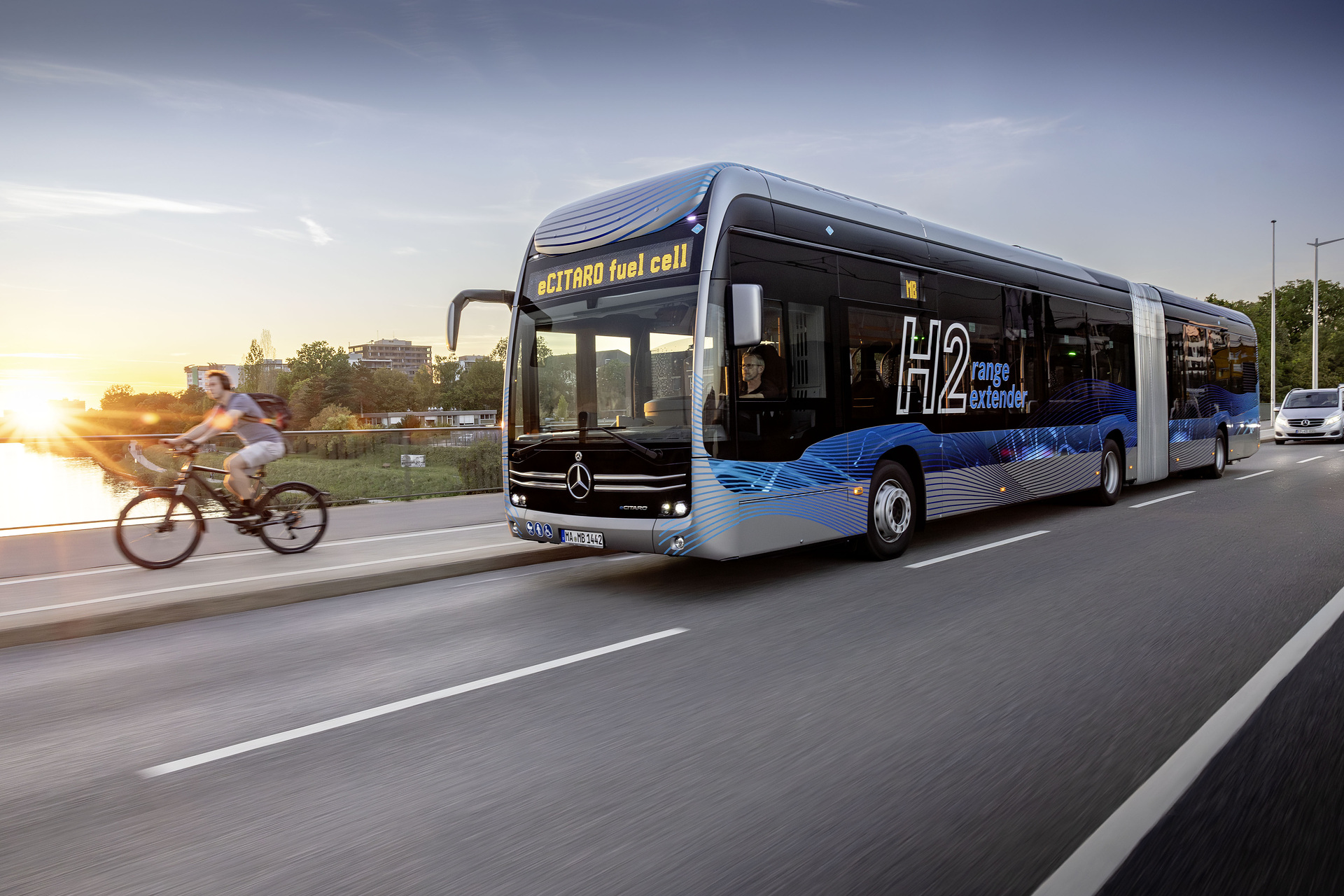 Mercedes-Benz eCitaro G fuel cell