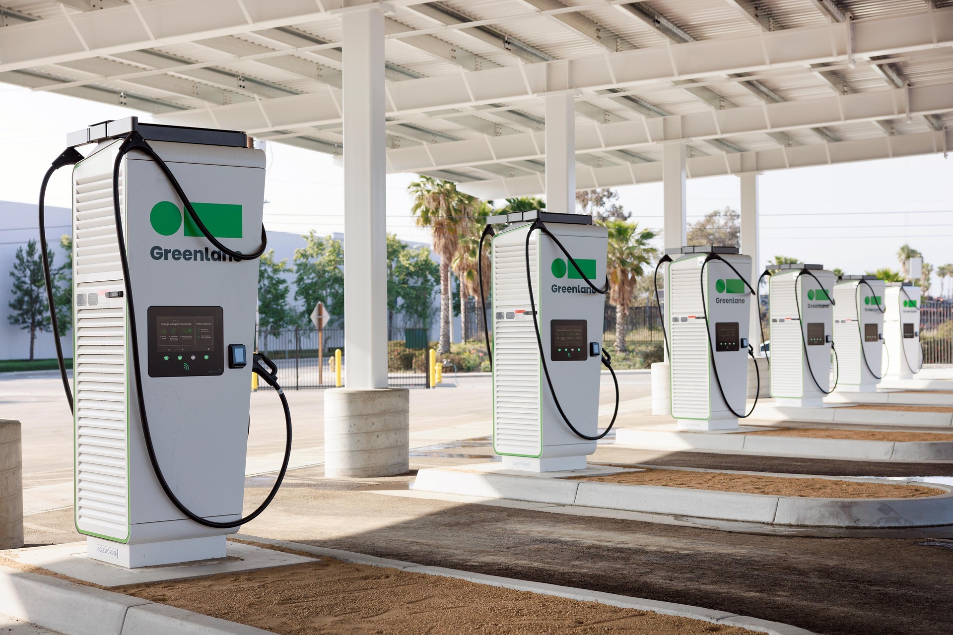 Greenlane Opens Flagship Charging Hub in SoCal, Advancing Zero-Emission Freight on I-15 Greenlane Opens Flagship Charging Hub in SoCal, Advancing Zero-Emission Freight on I-15