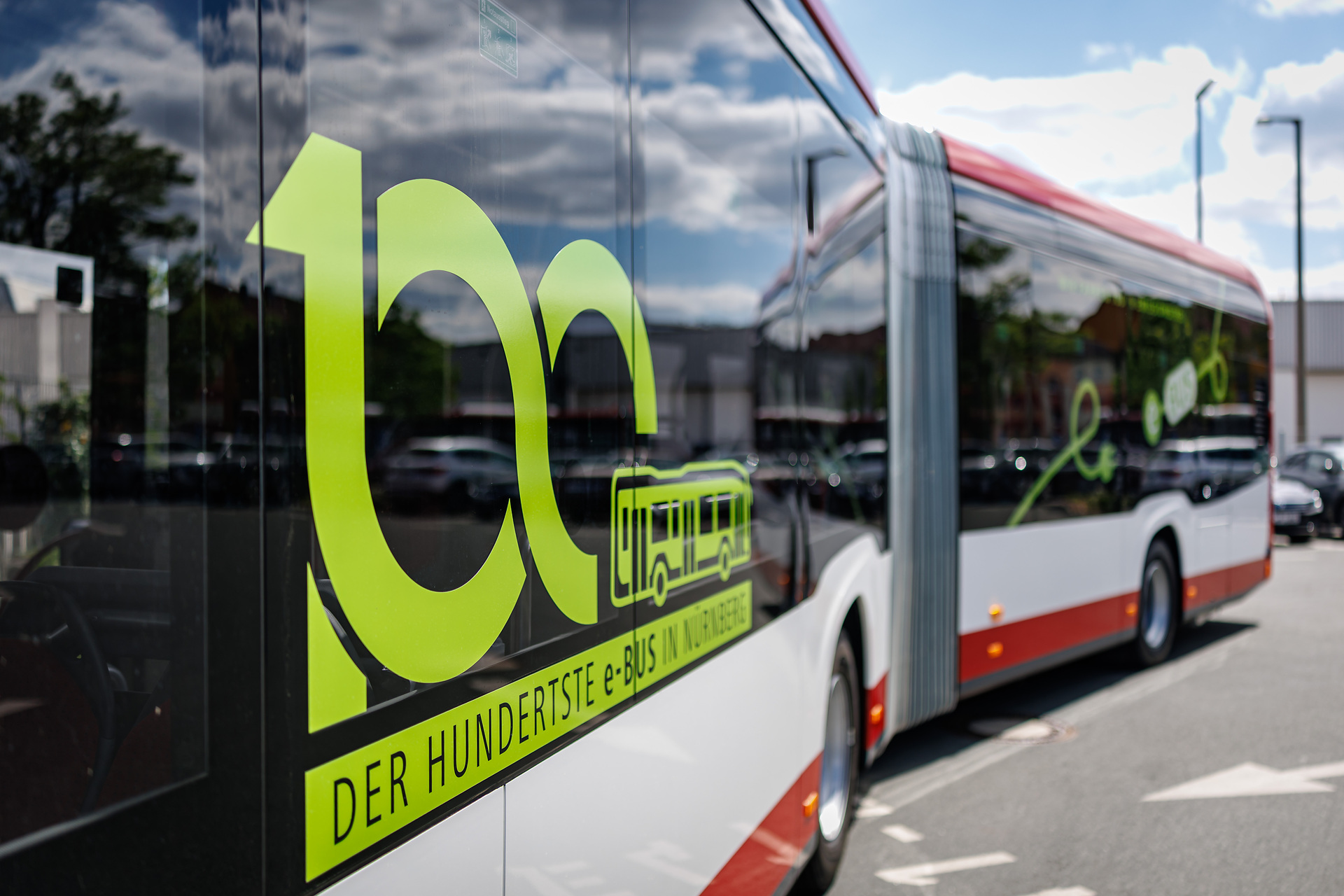 VAG Nuremberg’s hundredth electric bus is one of a total of 31 new Mercedes-Benz eCitaro G VAG Nuremberg’s hundredth electric bus is one of a total of 31 new Mercedes-Benz eCitaro G