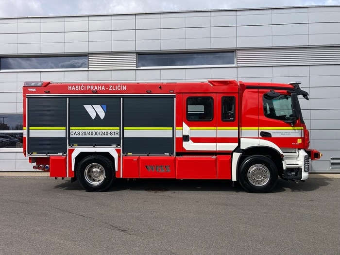 New Mercedes-Benz Arocs for the Prague fire brigade