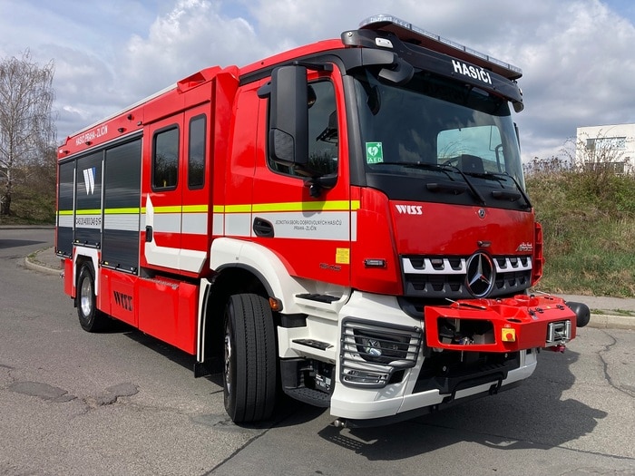 New Mercedes-Benz Arocs for the Prague fire brigade