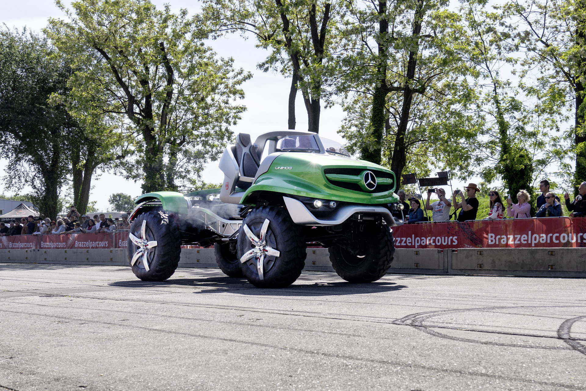 Brazzeltag Speyer, Mercedes-Benz Trucks Classics Mercedes-Benz Trucks Classic begeistern beim Brazzeltag 2025 – Technikgeschichte zum Anfassen und Mitfahren