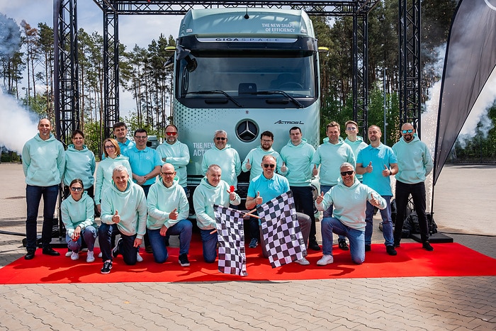 Starker Auftritt in Polen: Neues TruckTraining-Center eröffnet – Show Truck-Kampagne rollt an!