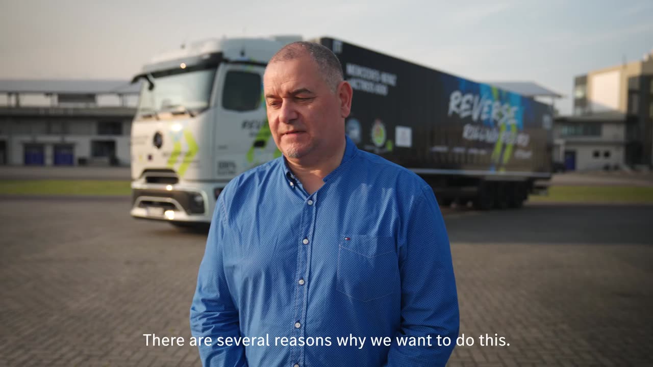 Mercedes-Benz Trucks wins GUINNESS WORLD RECORDS™ title with eActros 600
