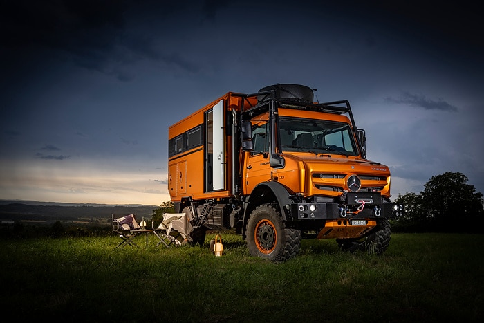Unimog and Arocs ready for offroad adventures: From Bad Kissingen into the world
