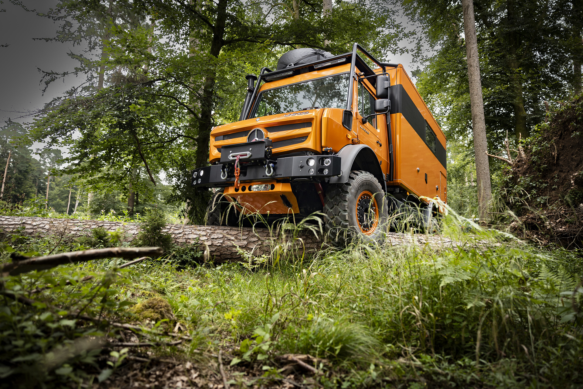 U4023, Tenerex, Hellgeth
U4023, Tenerex, Hellgeth Unimog und Arocs auf der Abenteuer Allrad: Von Bad Kissingen in die Welt