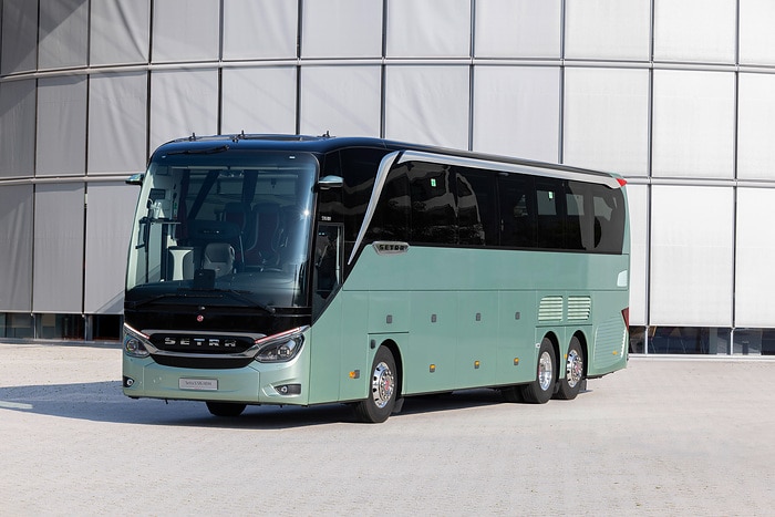 Test vehicle Setra TopClass S 516 HDH