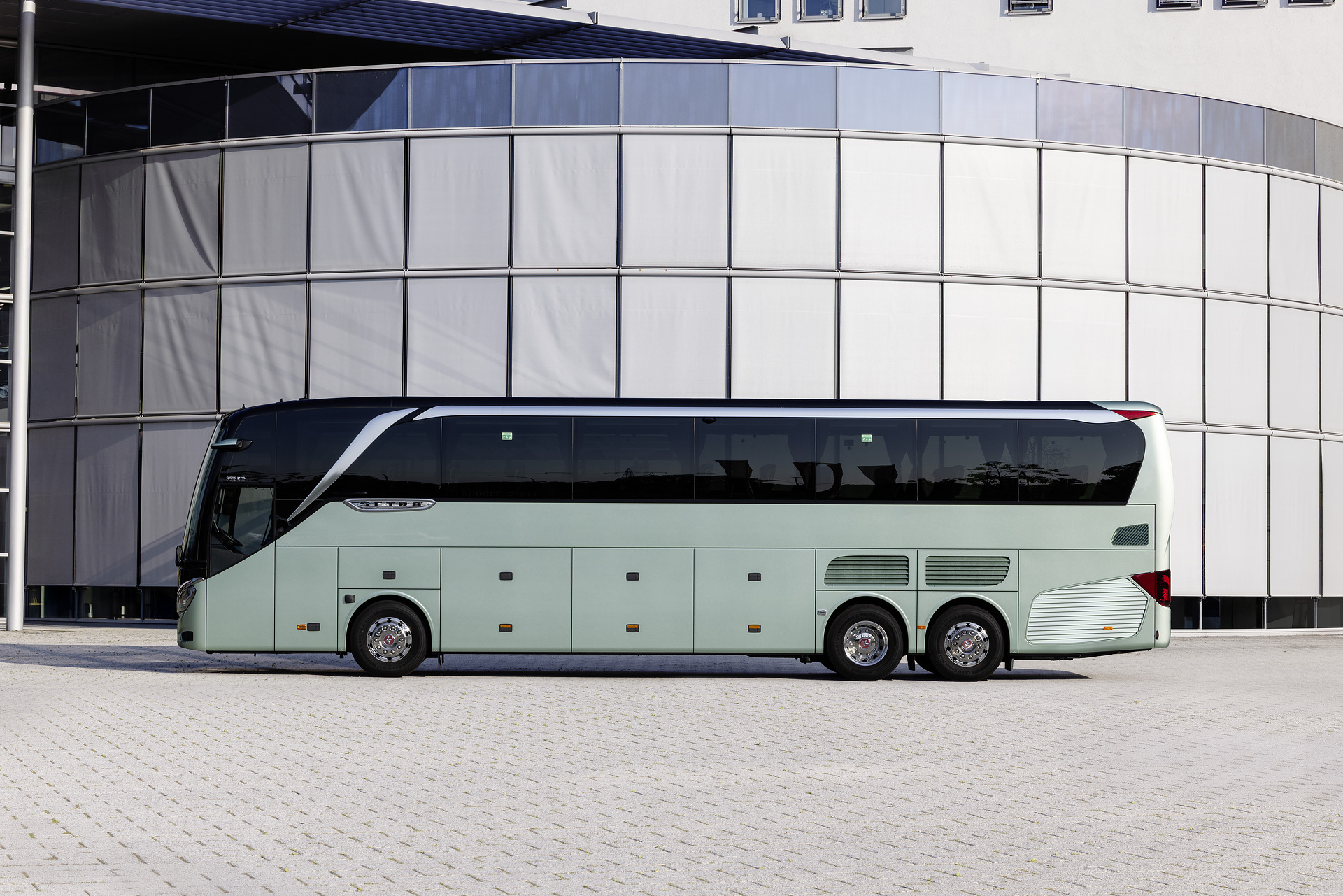 Setra S 516 HDH Test vehicle Setra TopClass S 516 HDH