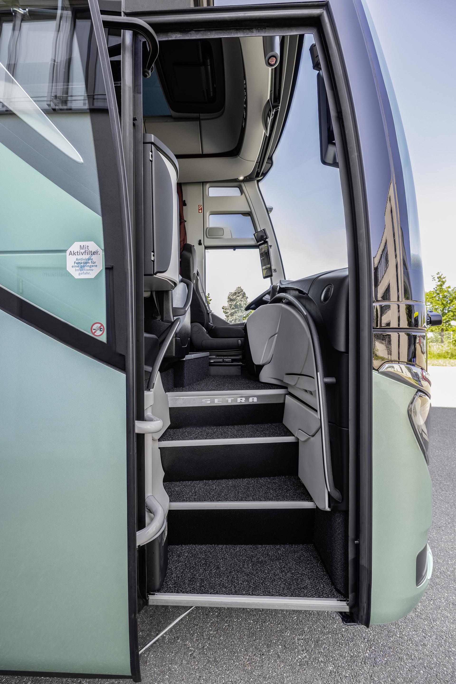 Setra S 516 HDH Test vehicle Setra TopClass S 516 HDH