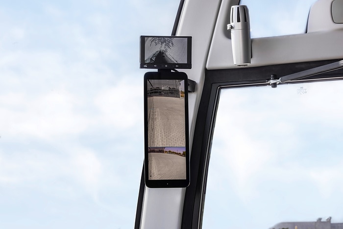 Test vehicle Setra TopClass S 516 HDH