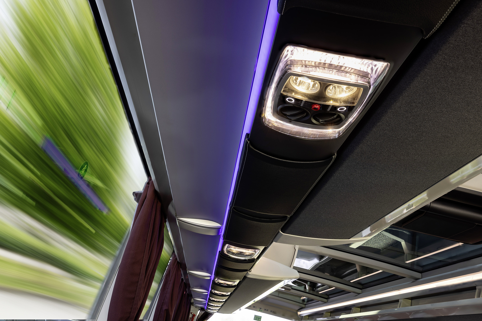 Setra S 516 HDH Test vehicle Setra TopClass S 516 HDH