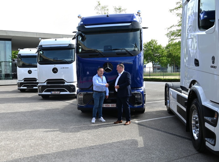Vollelektrisch zur Molkerei: Erster belgischer Kunde übernimmt den eActros 600
