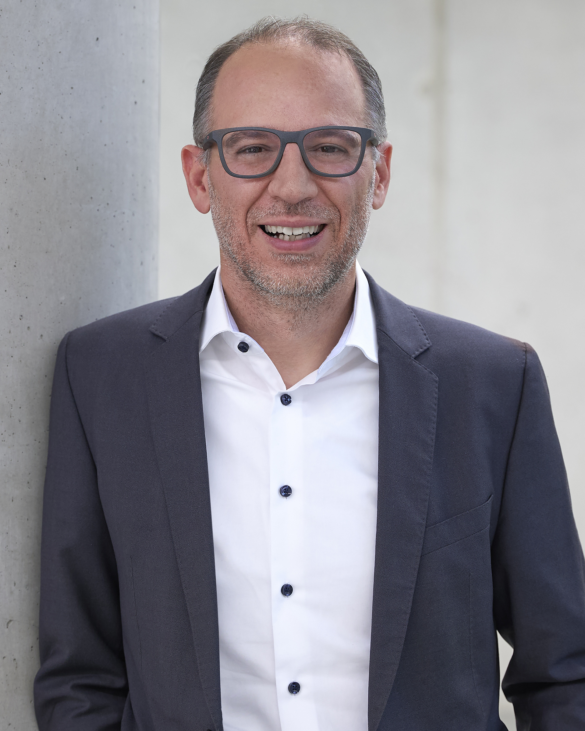 Christian Herrmann, Vice President Investor Relations, Merger & Acquisitions and Real Estate at Daimler Truck AG. Marcus Poppe to head Investor Relations and Treasury at Daimler Truck
