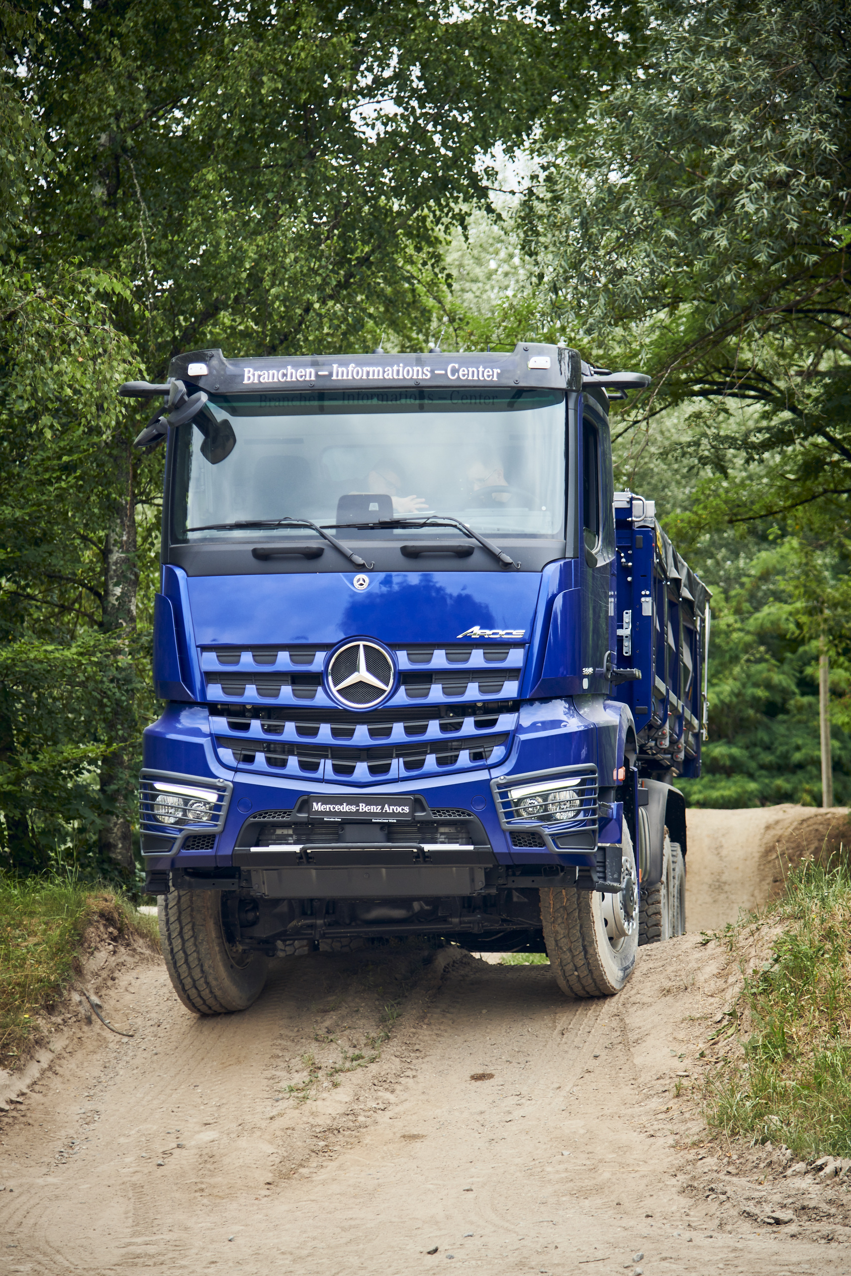 Mercedes-Benz Trucks: Construction Power for Every Terrain Mercedes-Benz Trucks: Construction Power for Every Terrain