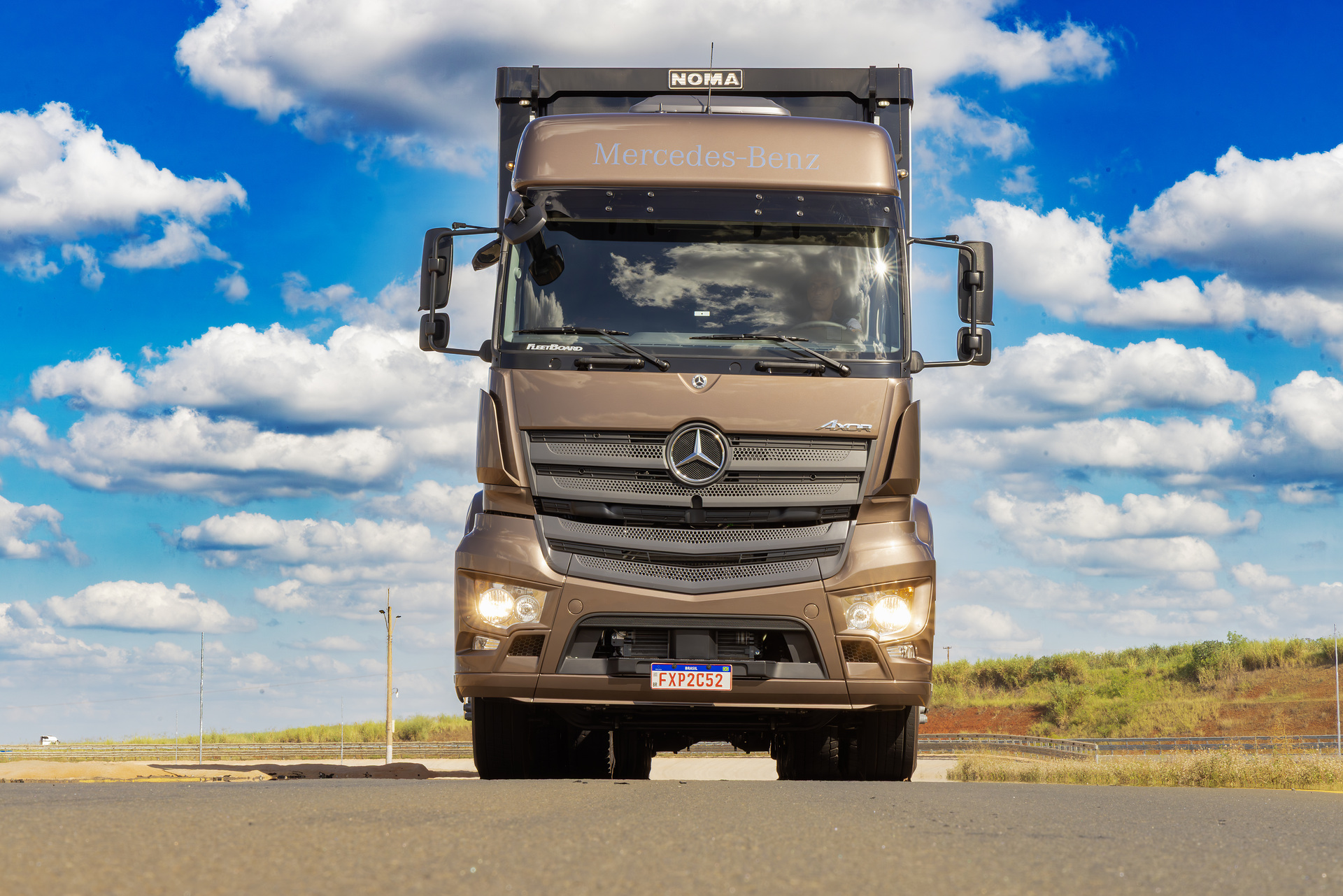 Mercedes-Benz Trucks introduces new extra-heavy truck Axor for Brazilian market