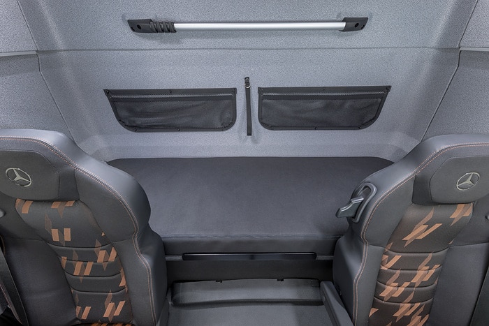 Mercedes-Benz Trucks introduces new extra-heavy truck Axor for Brazilian market