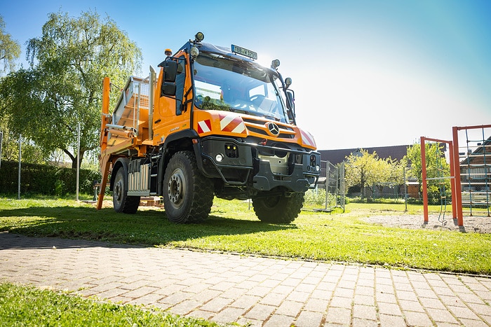 New UNI-TOUCH operating system in daily use: Another Unimog implement carrier joins the Wertheim vehicle fleet