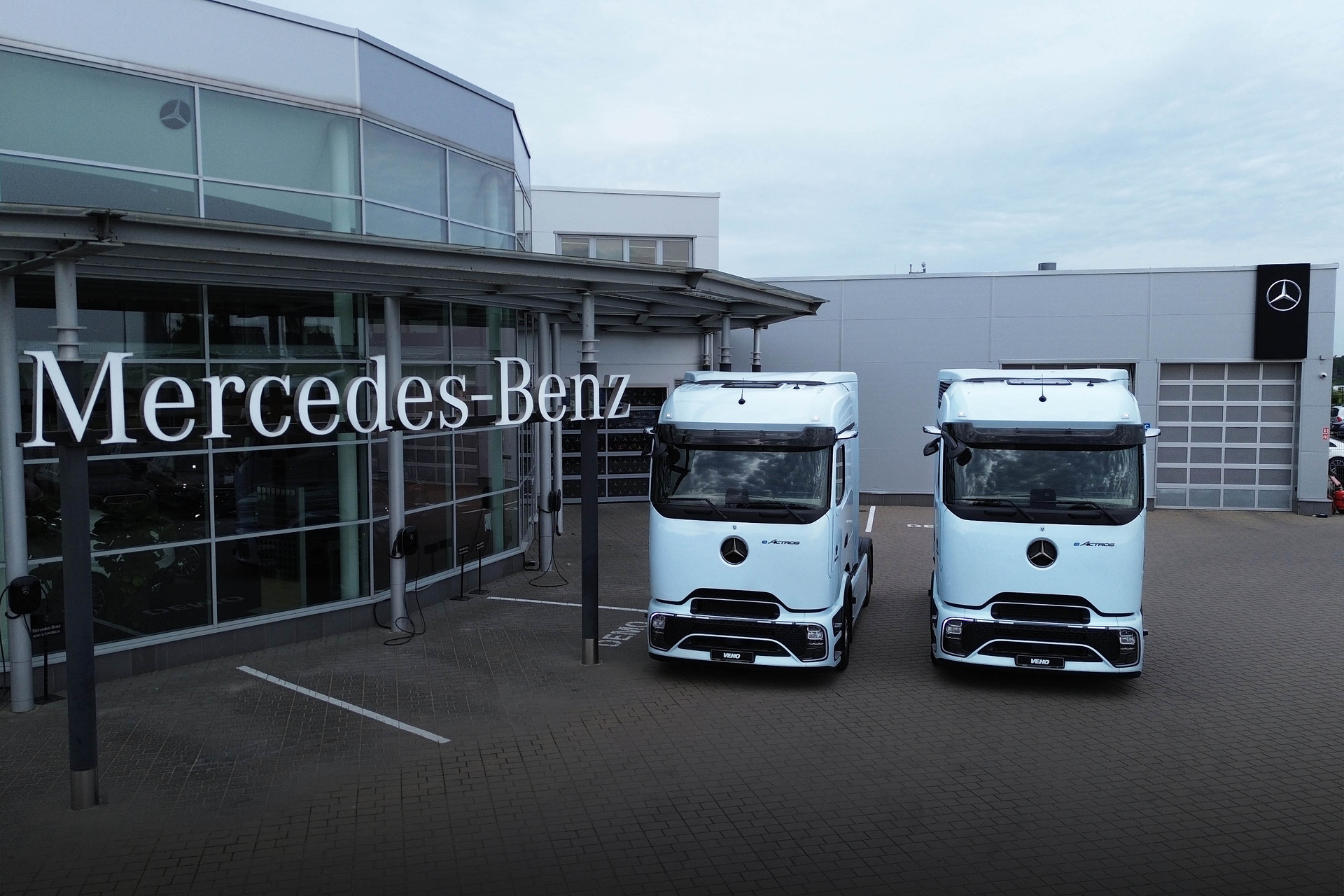 Mercedes-Benz Trucks hands over first eActros 600 models to major customer in Lithuania Mercedes-Benz Trucks hands over first eActros 600 models to major customer in Lithuania