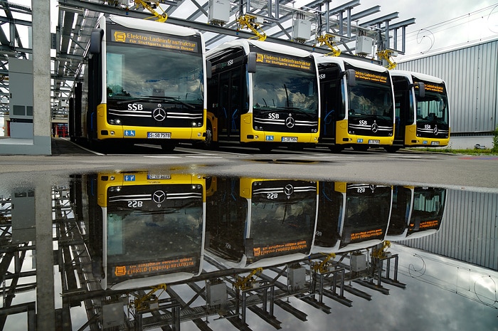 Daimler Buses installs complete charging infrastructure for the electric buses of Stuttgarter Straßenbahnen AG (SSB)