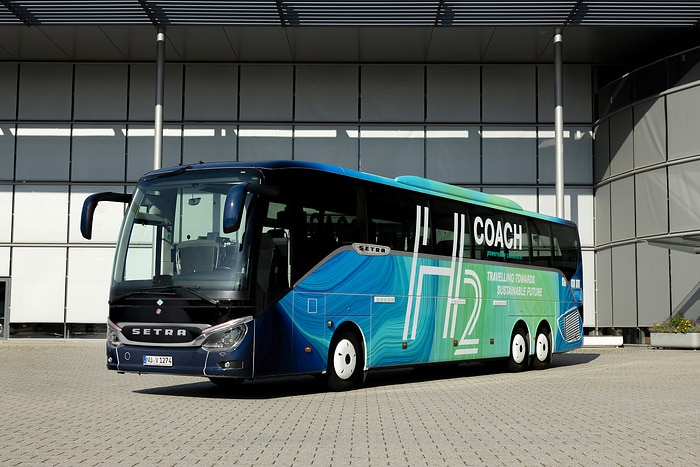 “H₂ Coach” technology carrier: first Setra touring coach powered by fuel cell