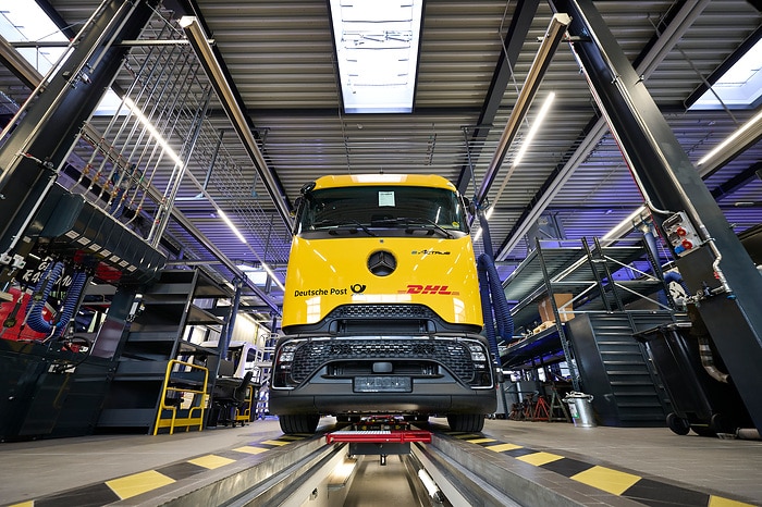 Daimler Truck eröffnet neuen Standort für Vertrieb und Service von Lkw und Bussen in Aschheim bei München