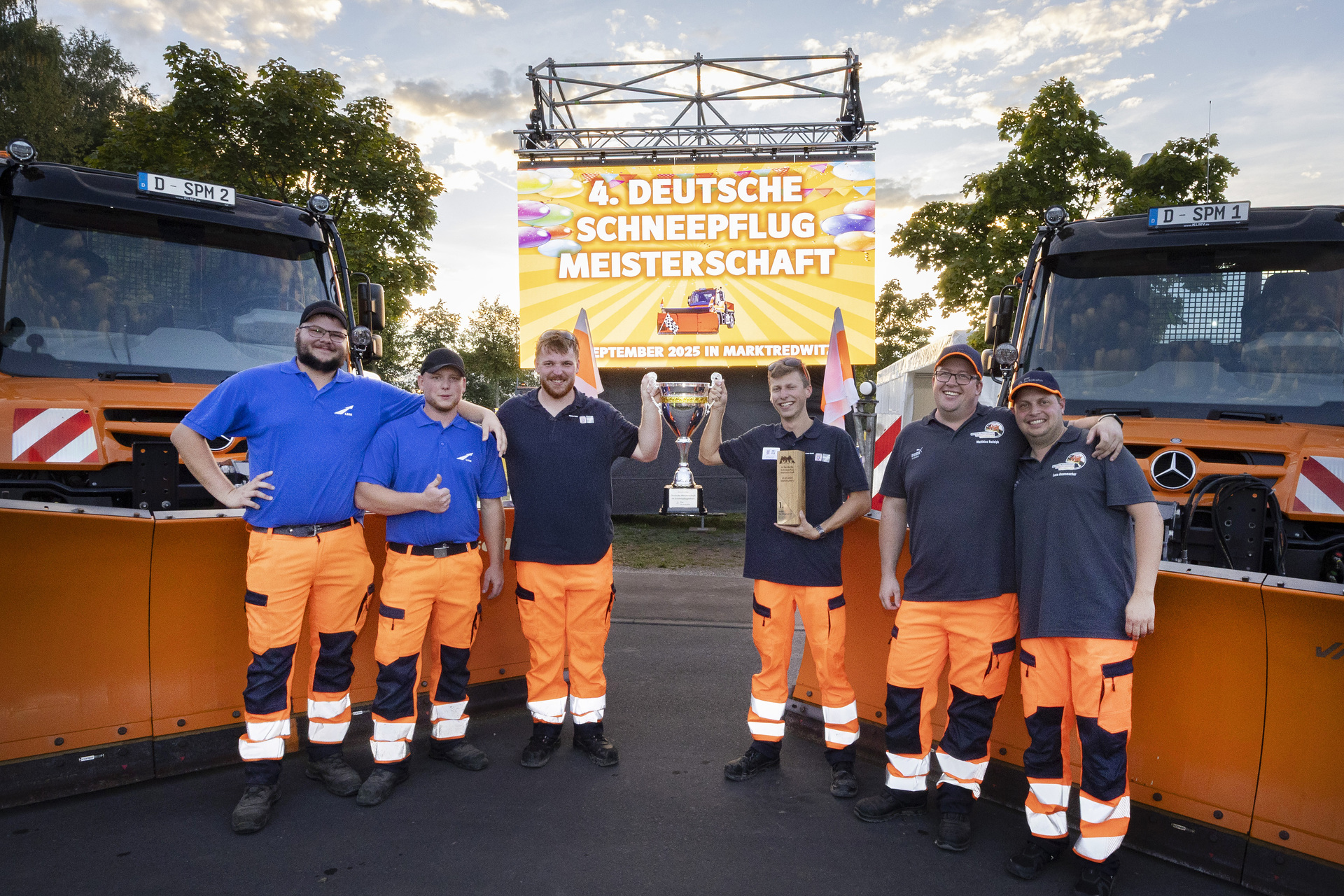 Unimog im Mittelpunkt der 4. Deutschen Schneepflugmeisterschaft