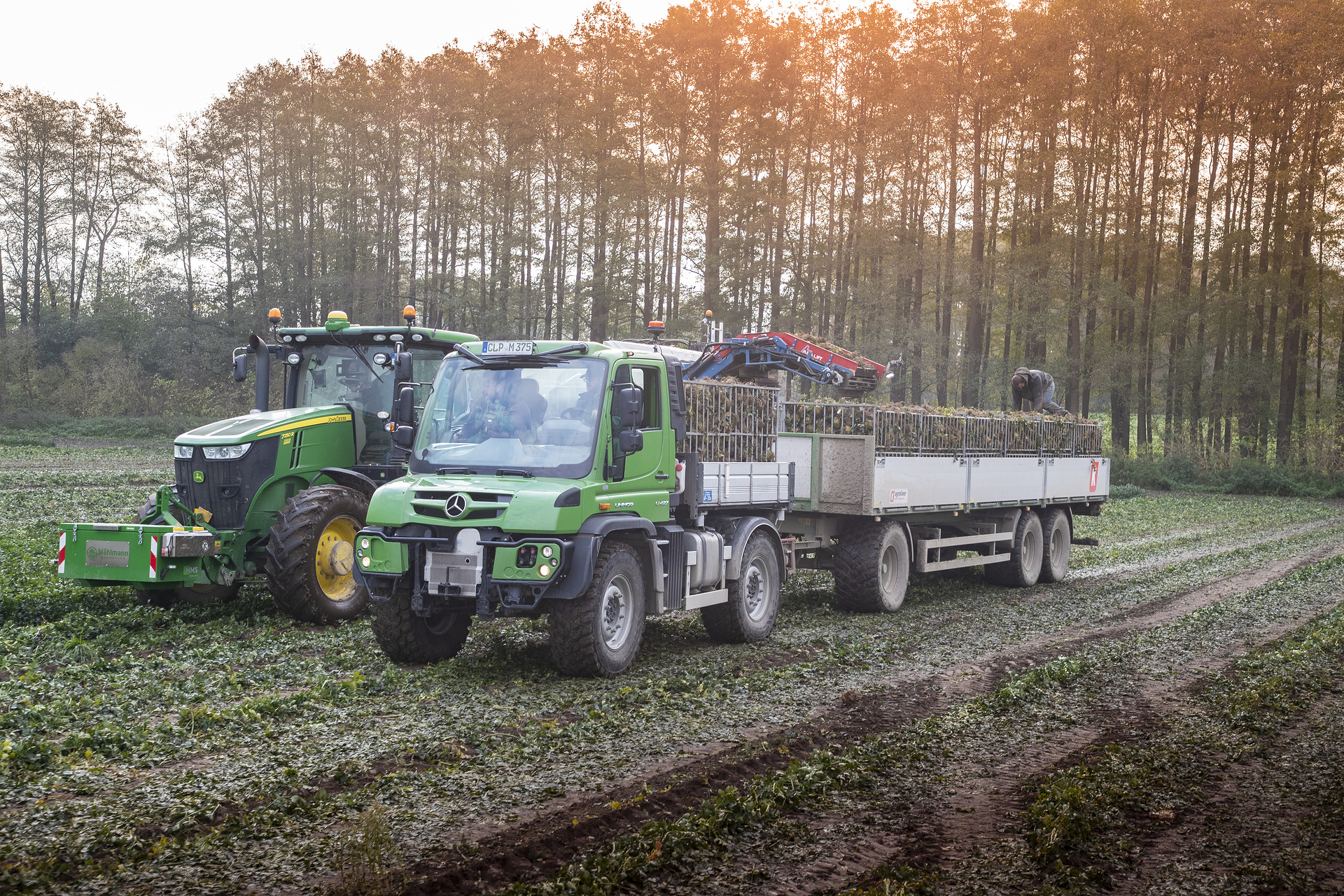 Der Unimog für die moderne Landwirtschaft:  drei Geräteträger auf der Weltleitmesse Agritechnica