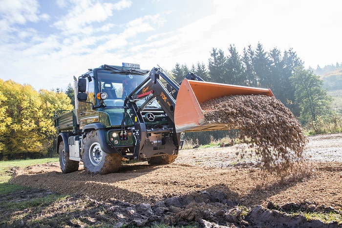 Der Unimog für die moderne Landwirtschaft:  drei Geräteträger auf der Weltleitmesse Agritechnica